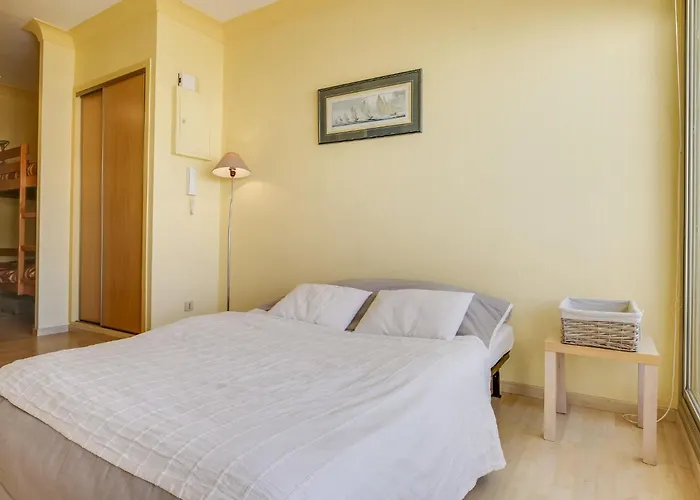 La Houle-2 By Interhome *